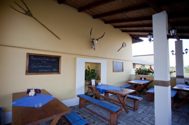 Nagylaposi Birkacsárda